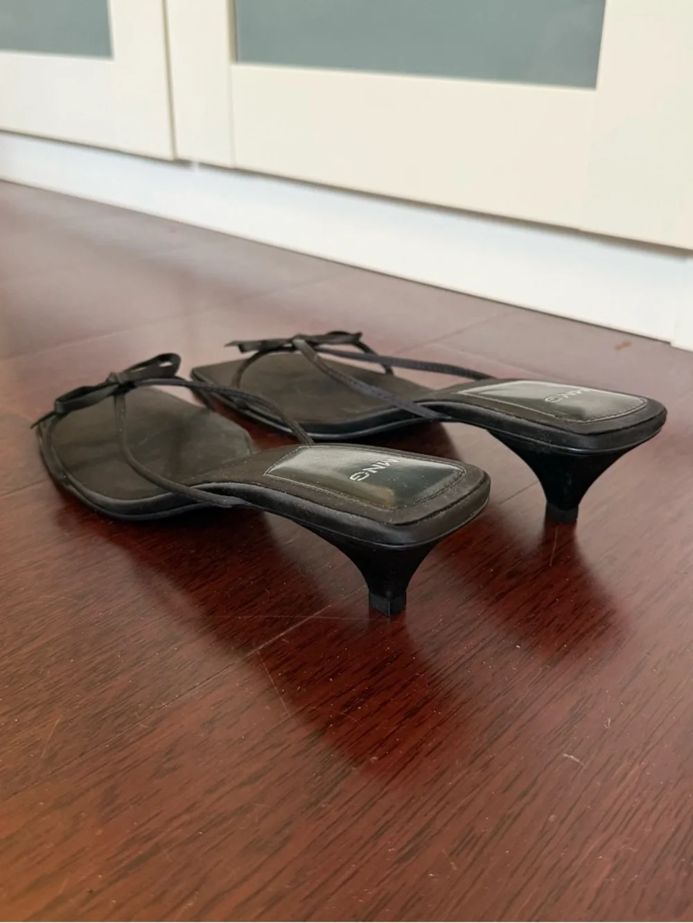 Mango Black Kitten Heel Mules Sandal with Bow - Picture 4 of 6
